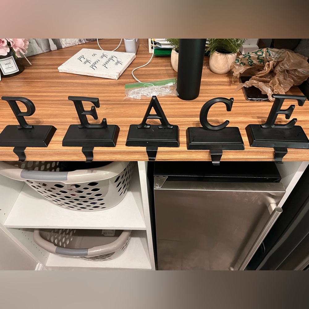 PEACE stocking holder